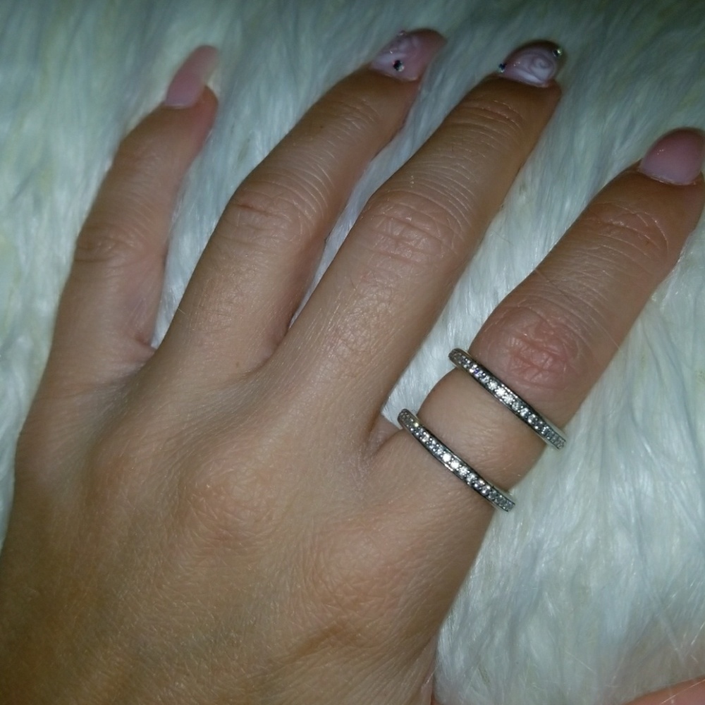 Sterling silver w/ CZ cocktail ring sz. 6